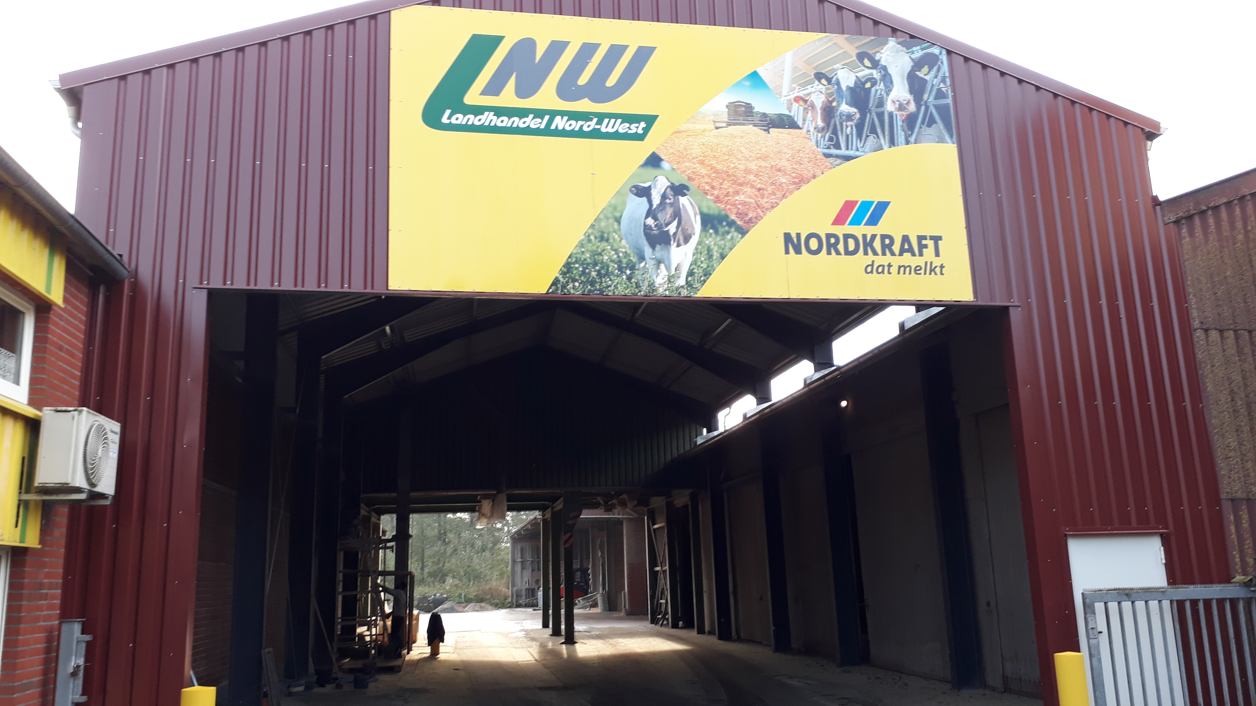 newsimages/96-NL 04 Umbau.3.jpg